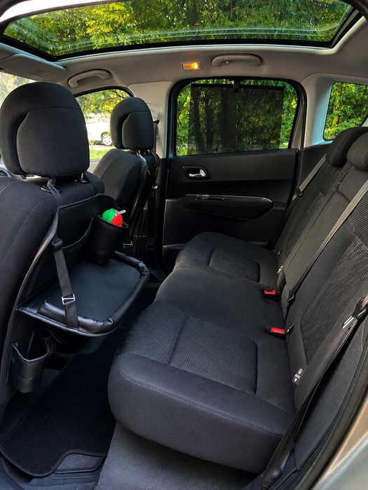 Peugeot 3008 2012