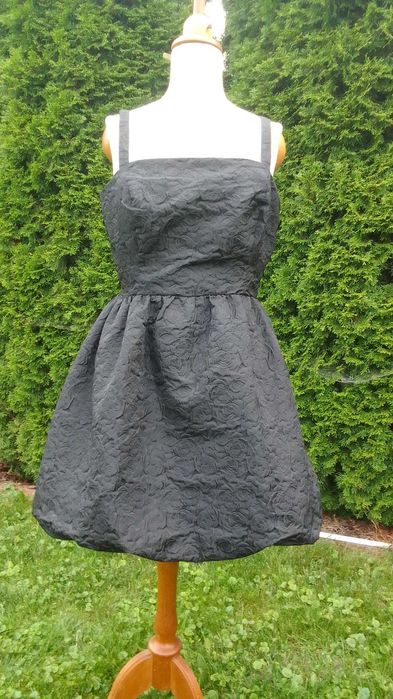 Sprzedam NOWĄ sukienkę Mohito roz 42