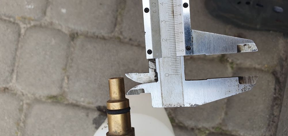 Піний бачок на мінімийки