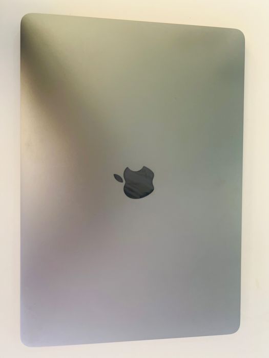Macbook Pro 13” de 2017 - Intel i7/ 16 Gb RAM