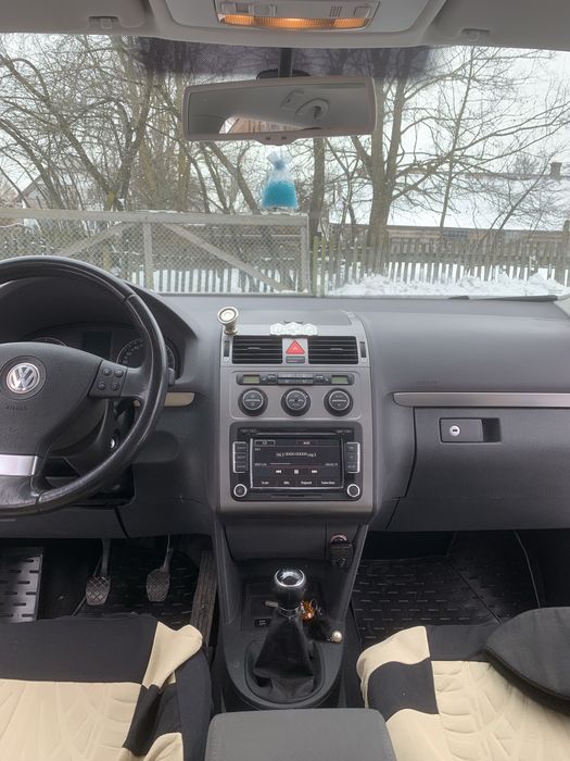 Фольсфаген  Touran 2008 TSI