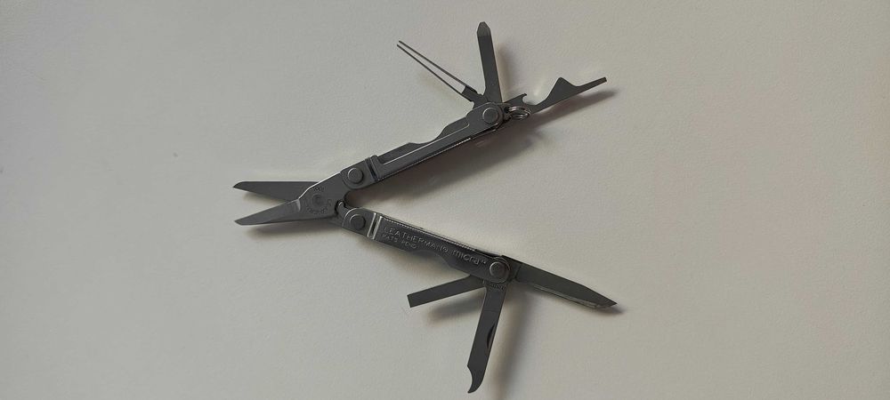 Multitool Leatherman Micra + Swiss Tech