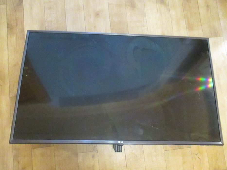 Smart TV 4к LG 43UK6750PLA разбита матрица