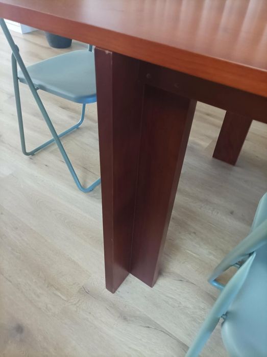 Mesa de jantar em cerejeira maciça, feita por decoradora. Urgente