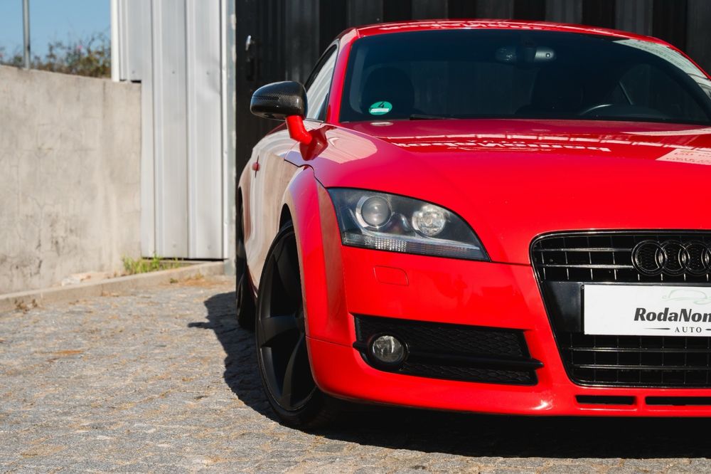 Audi TT S-Line TFSI Selo Antigo