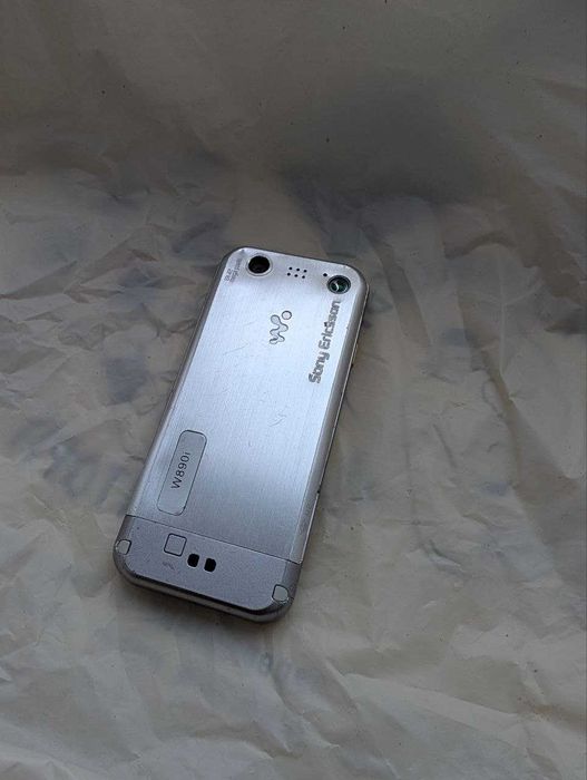 Sony ericsson w890i
