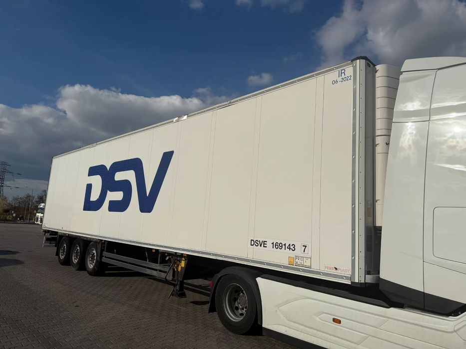Schmitz Cargobull Chłodnia Doppelstock  2 temperatury