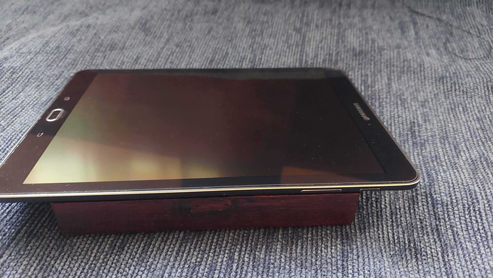 Tablet Samsung Galaxy S2 9.7" LTE SM-T819 Czarny