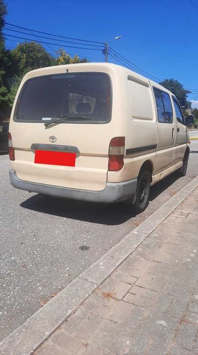 Carrinha Toyota Hiace