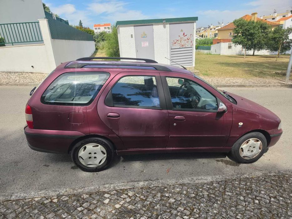 Fiat Palio Weekend 1.2 Gasolina foto 3