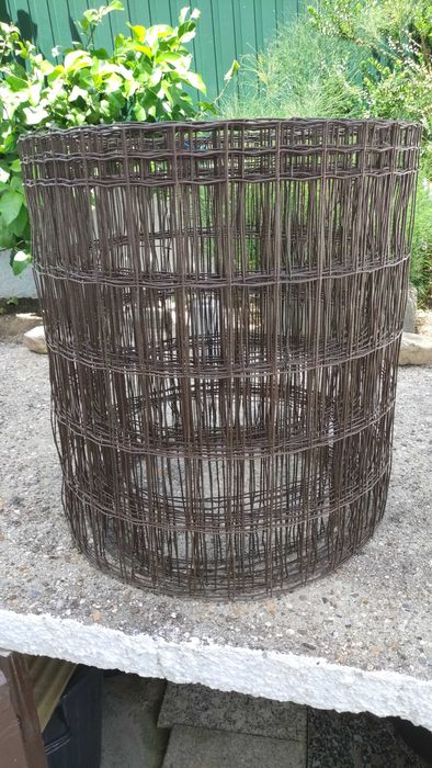 Rede castanha em muito bom estado