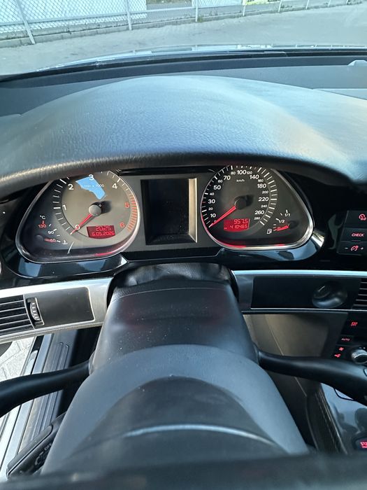 Продам Audi A6 C6