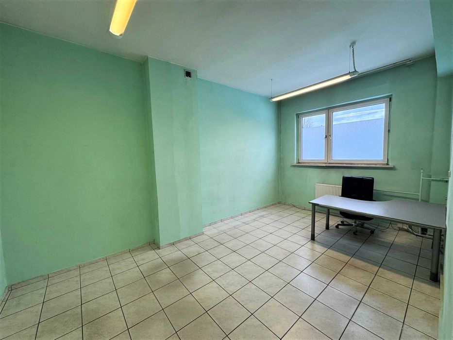 Lokal biurowy użytkowy Bytom ul. Siemianowicka przy DK94 od 14 do 25m²