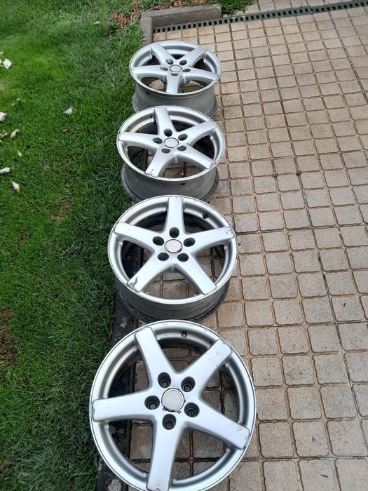 Jantes de Liga Leve de 16 Polegadas