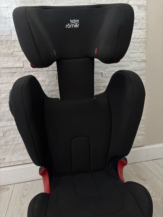Fotelik samochodowy Britax RÖMER KIDFIX XP
