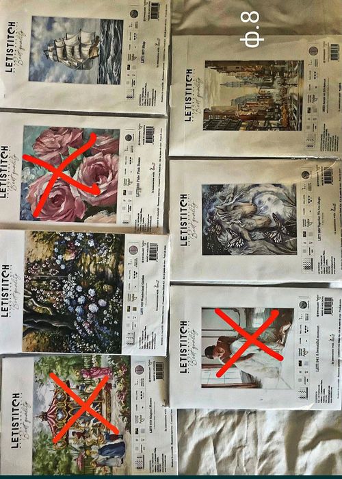 Набори для вишивання.