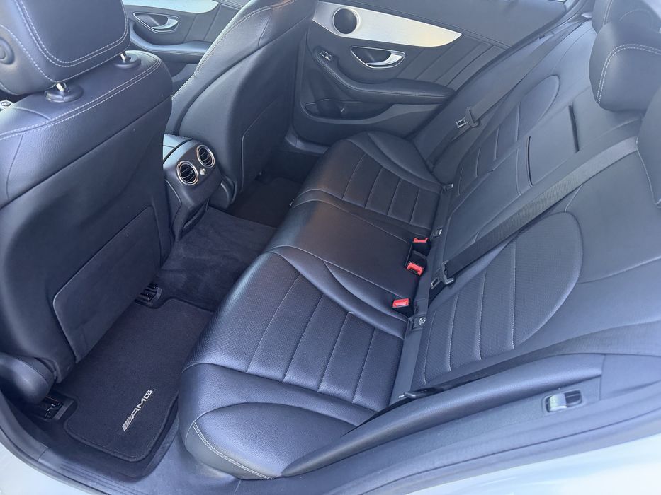 Mercedes-Benz C200  AMG Line Nacional