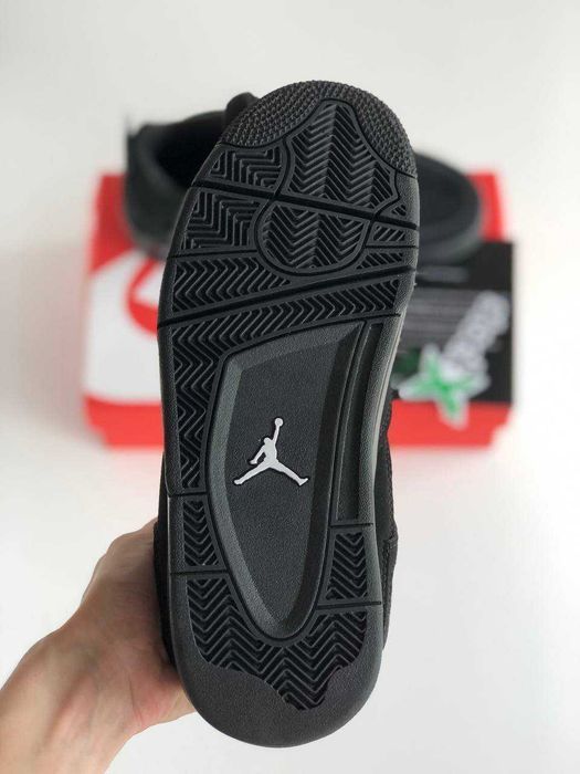 Мужские кроссовки Nike Air Jordan Retro Black Cat. Размеры 40-45