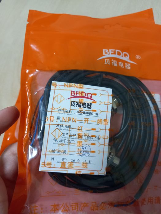 Оптичний лазерний датчик положення BF-M12JG-30N2-NPN-NC 20м