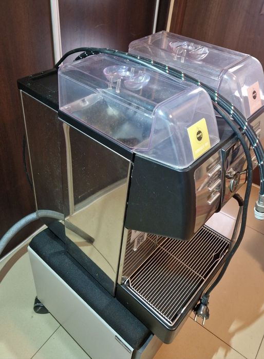 Ekspres do kawy Nuova Simonelli Prontobar