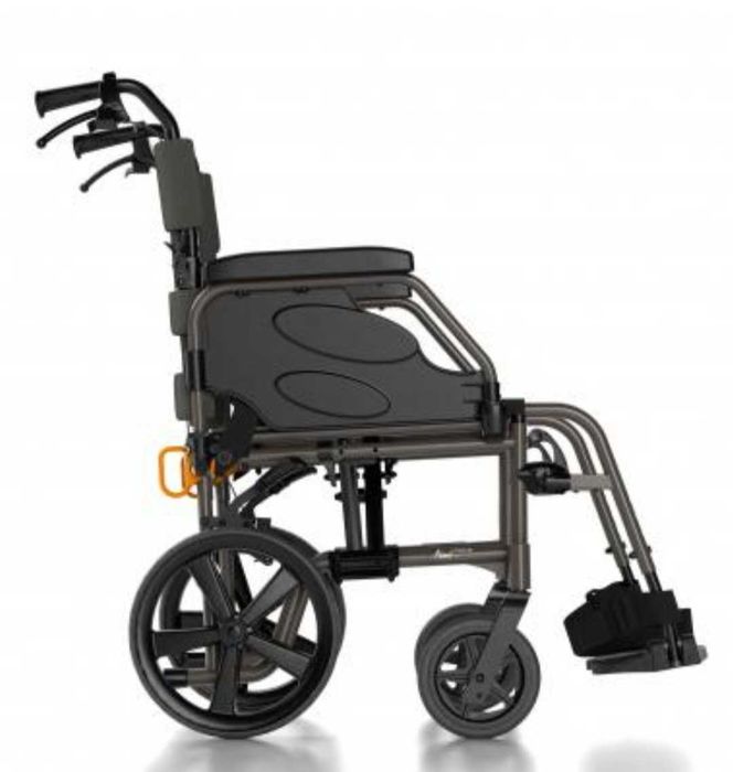Cadeira de rodas compacta e leve invacare + 2 almofadas