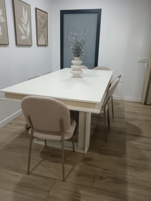 Mesa de jantar 2 metros