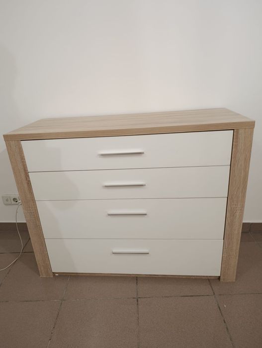 Vendo cómoda semi nova