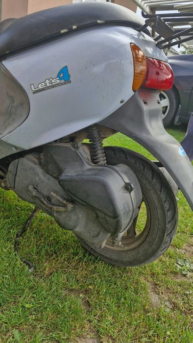 Скутер,мопед SUZUKI LETS 4