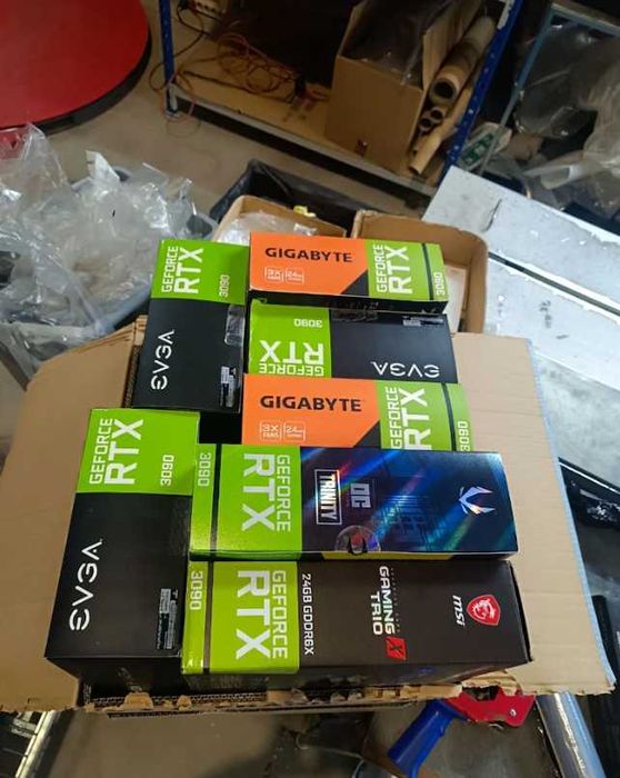 RTX 3090 / RTX 3060 / RX 6700 XT / Kit MSI Z490 c/ CPU e 24Bg RAM – Várias Unidades