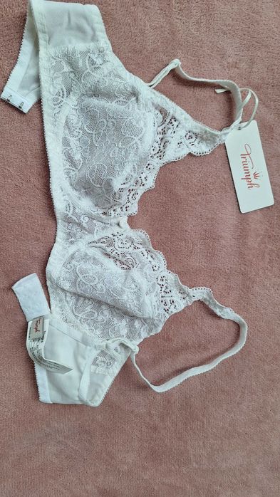 Biustonosz 80B Triumph Amourette biały miękki koronkowy,nowy