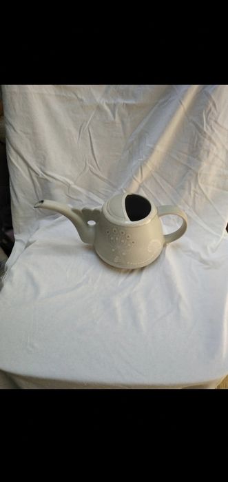 Ceramiczna konewka domowa