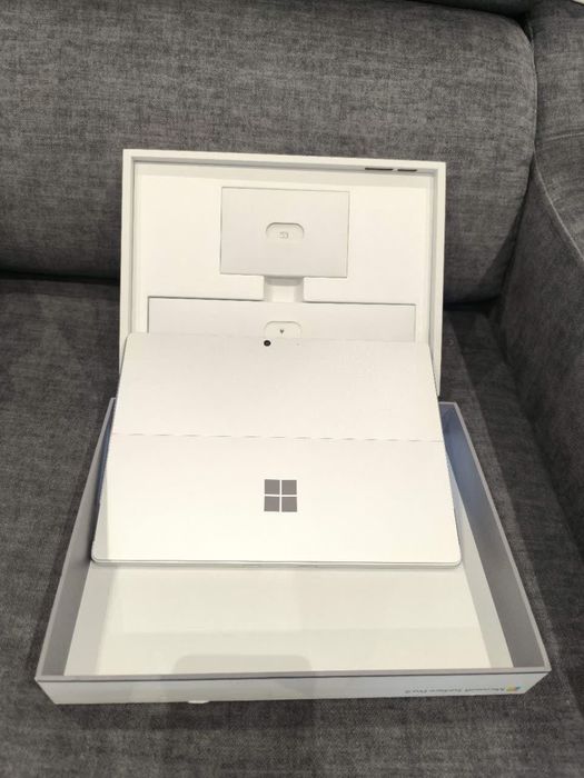 Microsoft Surface Pro 9