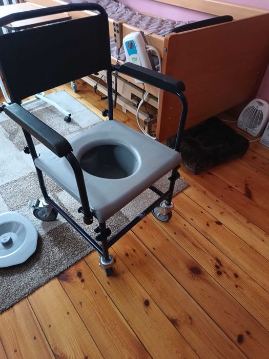 Łóżko rehabilitacyjne szpitalne