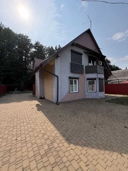 Продам будинок с.Бабинці.Тераса,горище,вихід до лісу