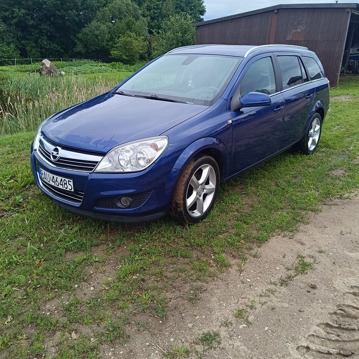 Opel Astra 2009 rok