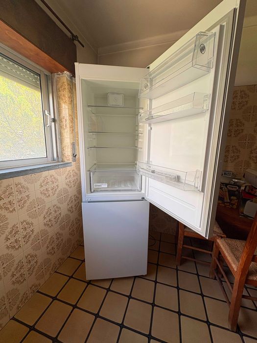 Frigorífico Combinado Hotpoint Ariston (Urgente)