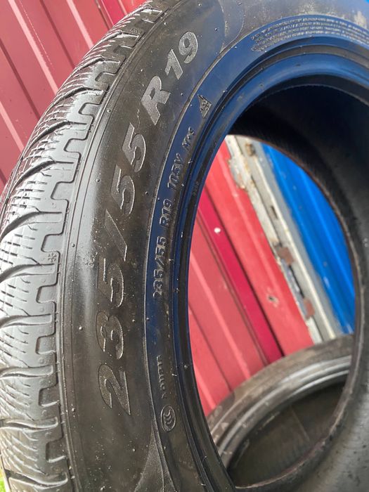 235/55/19 пирелли 6мм 2019/2021 зима топ состояние !)