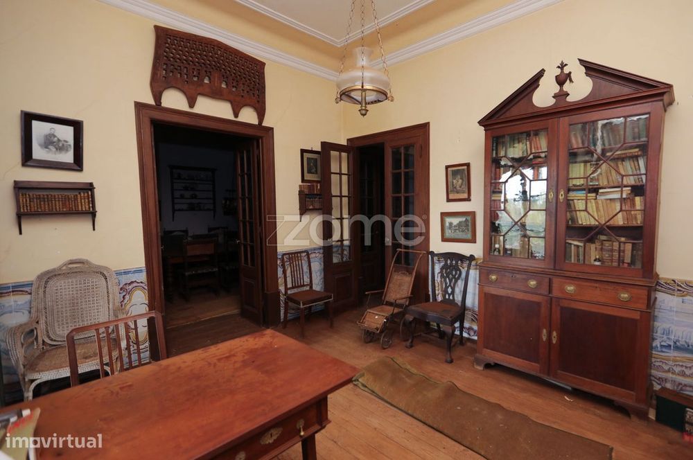Exclusivo Palacete Histórico com cerca de 40.000m² | Carapinheira