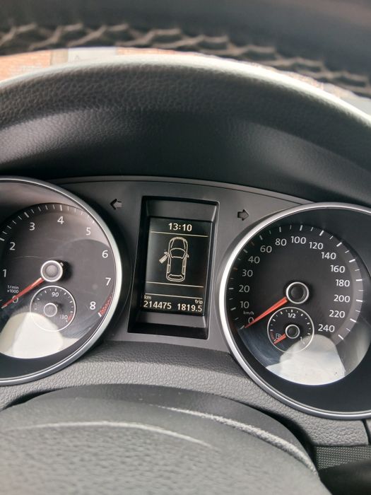 Продам гольф6  2011р 1.2 бензин