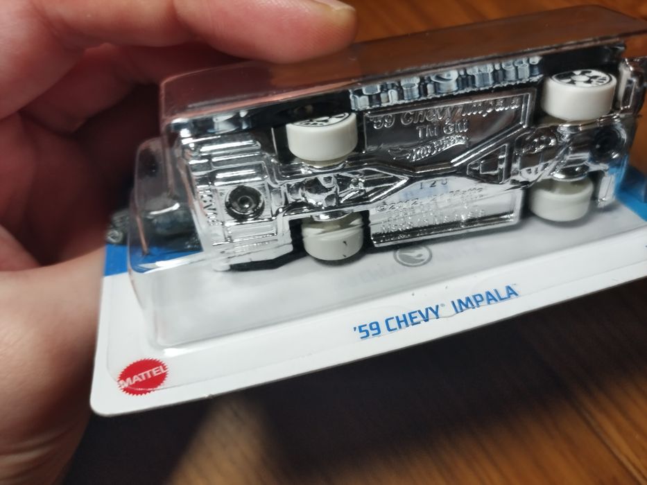 Продам машинку hot wheels ТХ