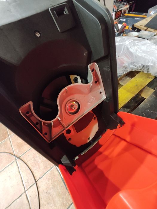 Измельчитель веток ТехАС ТА-SH2600/2,6кВт/до 45мм/Гарантия2/сетевой/90