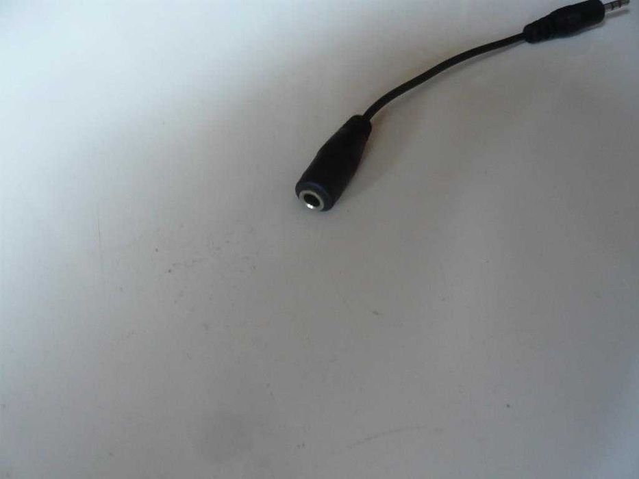 Adaptador jack 2,5 para 3,5 mm