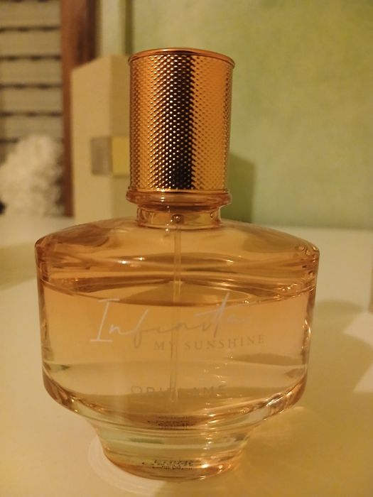 Perfume senhora oriflame