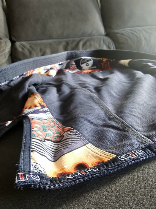Kimono A2 BJJ GR1PS secret weapon 2.0 azul escuro.