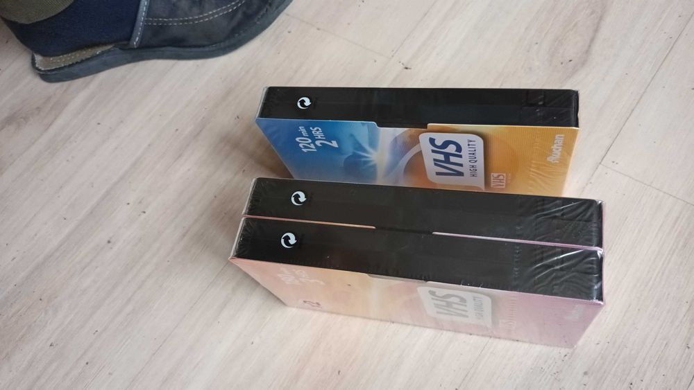 Taśmy VHS   3 tasmy vhs
