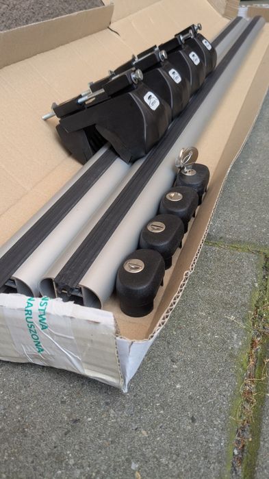 Bagażnik dachowy Amos Alfa Aero. Belki dachowe. Belki aluminiowe 120 cm