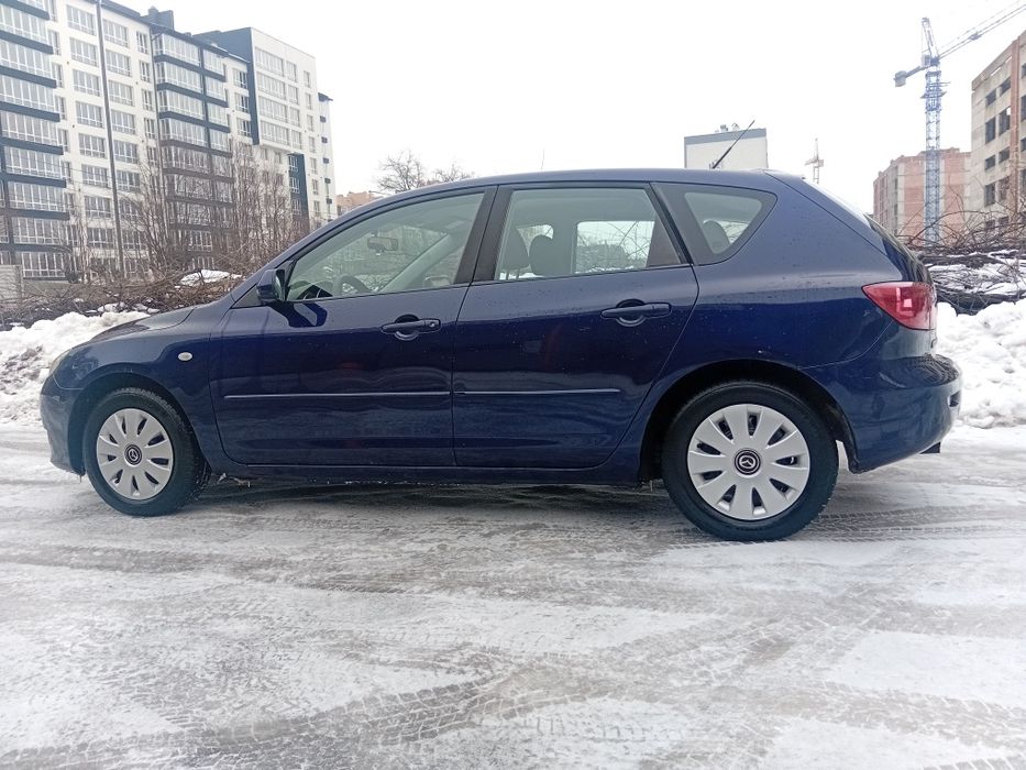 Мазда 3, продам авто