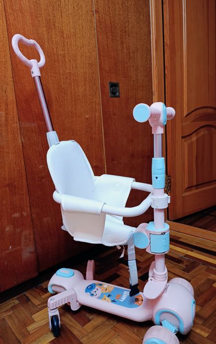 Дитячий триколісний самокат , підсвітка, сидіння, борти