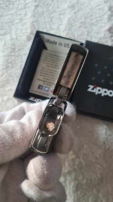 Zapalniczka Zippo Jeleń w Kamiflażu 2003r.