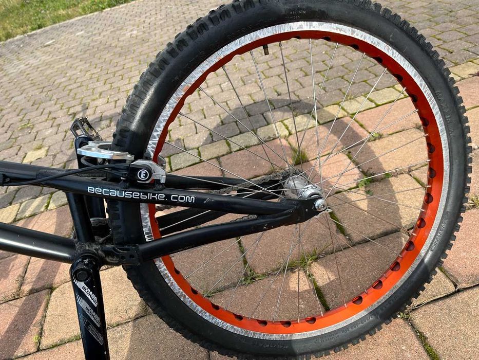 rower trialowy because 26 cali